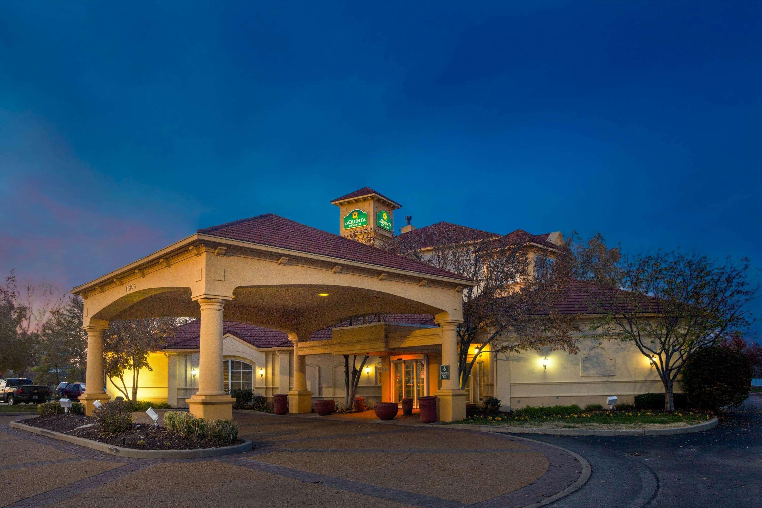 La Quinta By Wyndham St. Louis Westport Hotel Maryland Heights Exterior foto