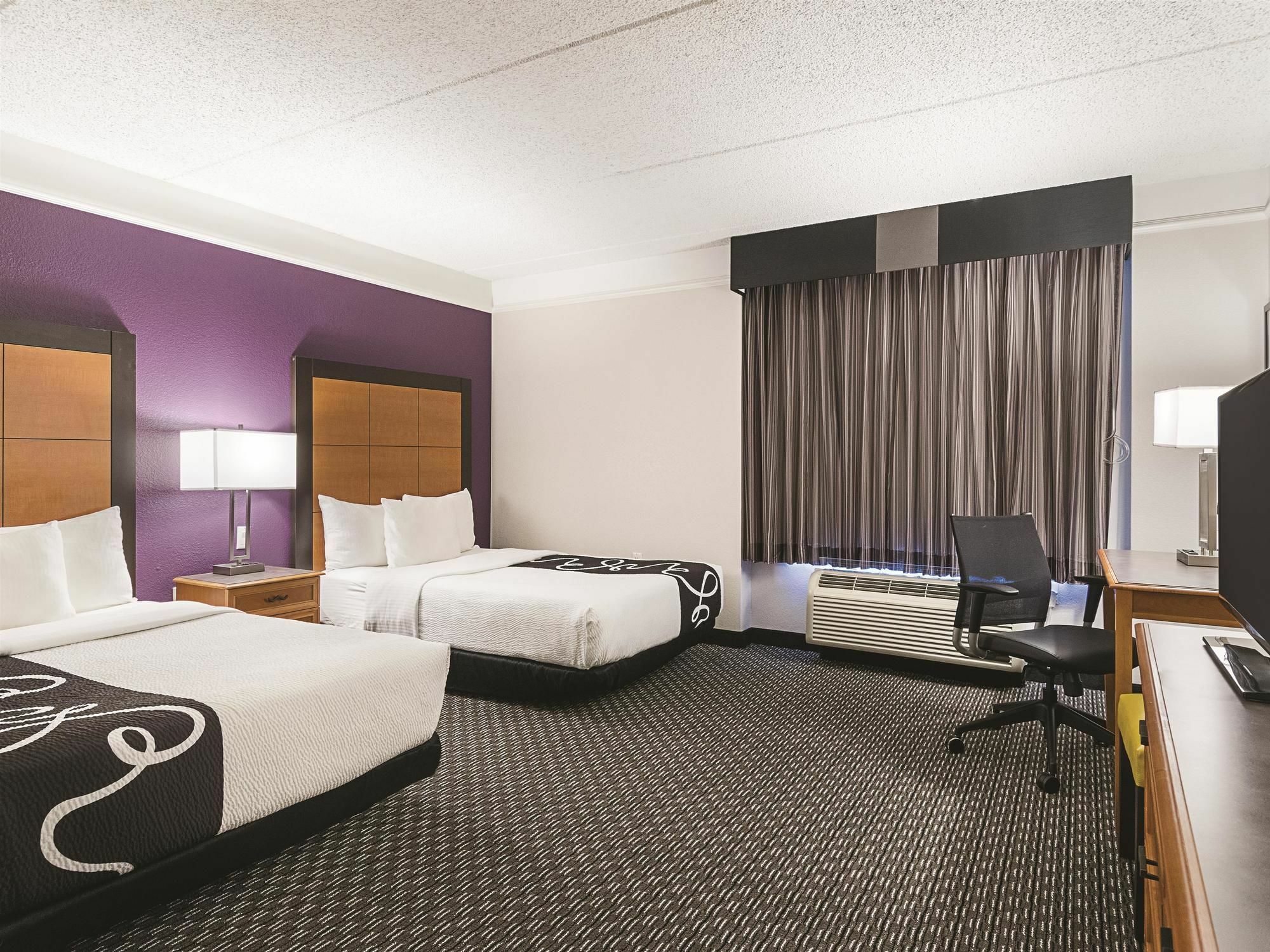 La Quinta By Wyndham St. Louis Westport Hotel Maryland Heights Exterior foto